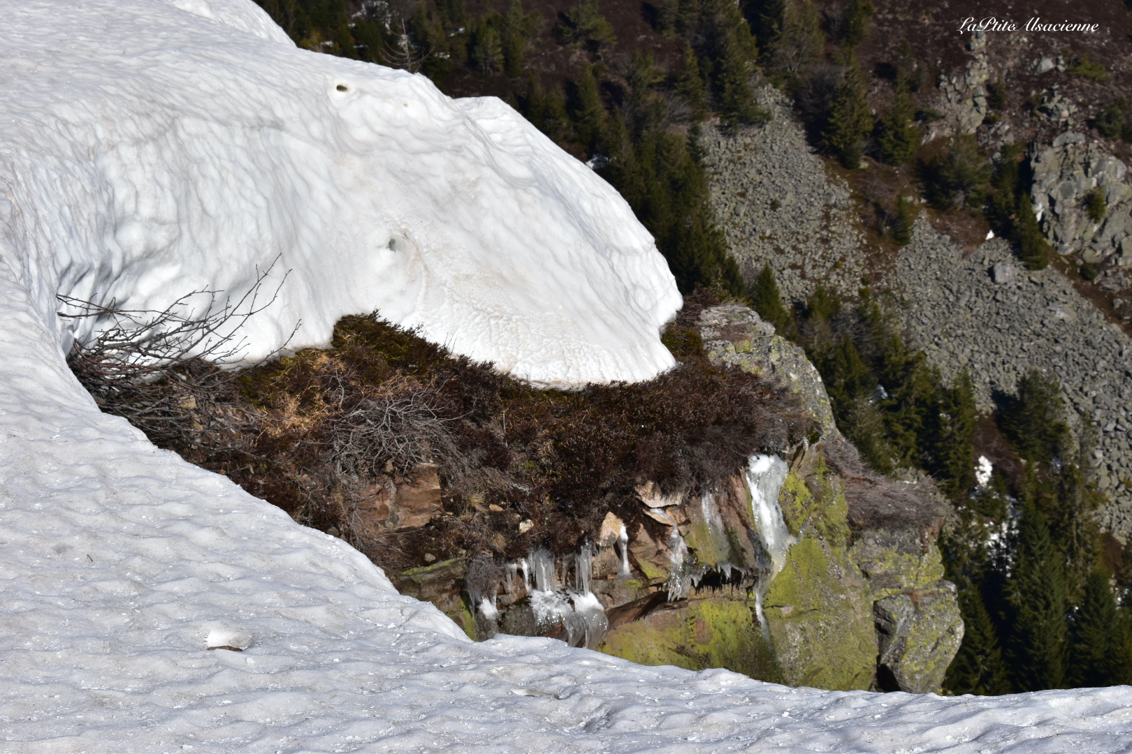 09 Le Tanet sous la neige gelee la glace